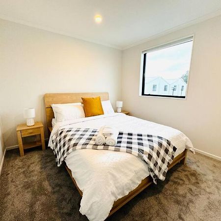 Henderson - 4-Bedrooms Home Auckland Exterior foto